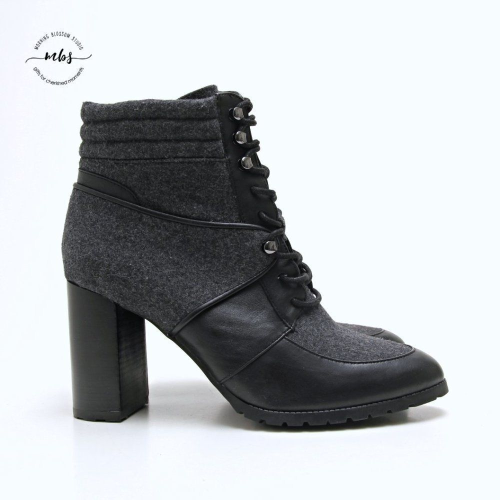 NWOT Antonio Melani Grayciee Wool Blend Lace Up Block Heeled Boots